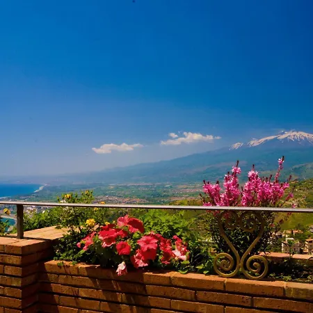 Hotel Angela Taormina