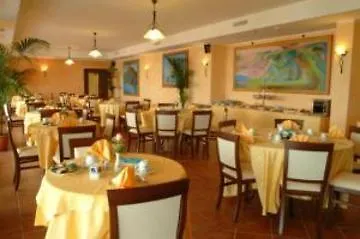 Hotel Angela 4*