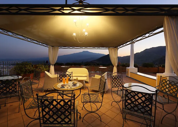 Hotel Angela 4*